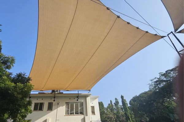 Non - waterproof shade sails